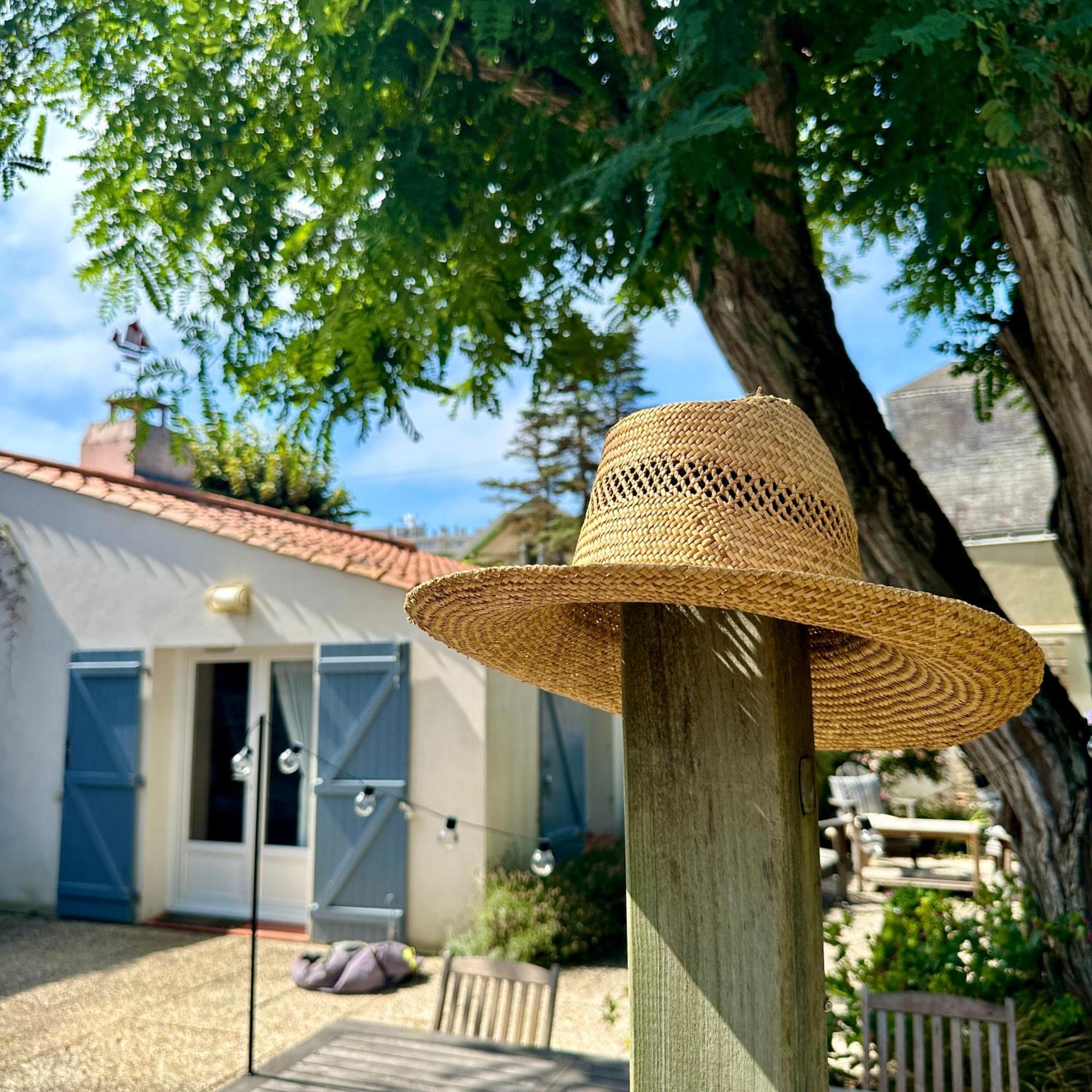 Villa "Mignon" Avec Studio Independant, Tout A Pied, Plage A 4 Mn, 6 Pers, 2 Sde Saint-Jean-de-Monts Exterior photo